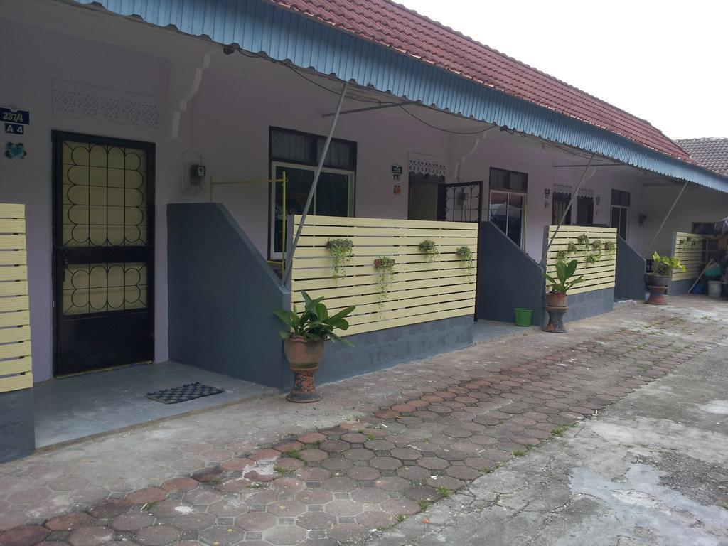Nan Inn Bungalow Karon Екстер'єр фото